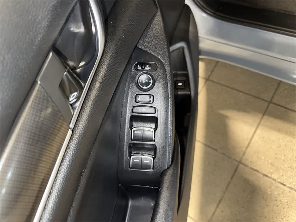 Thumbnail: 2022 Honda Accord - 21