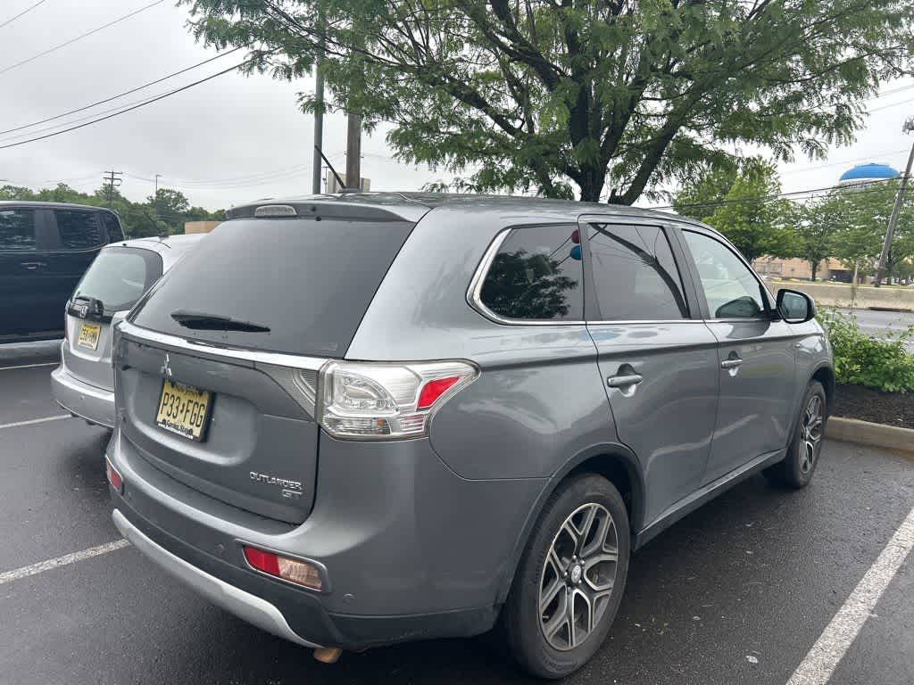 Thumbnail: 2015 Mitsubishi Outlander - 8