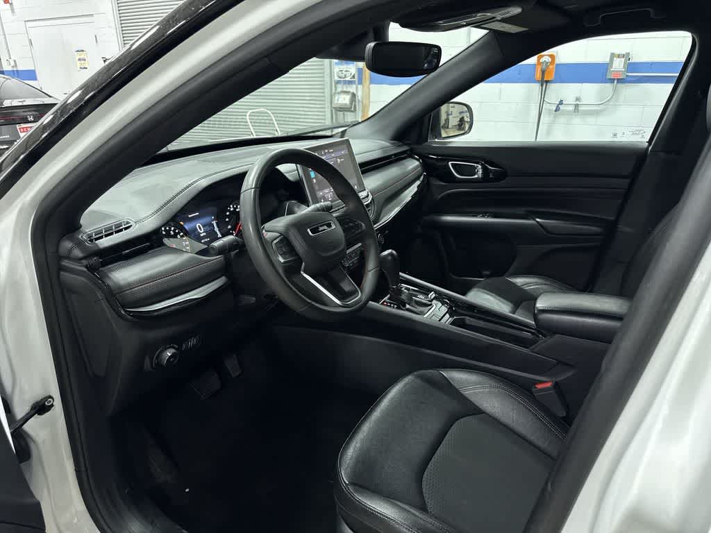 Thumbnail: 2024 Jeep Compass - 28