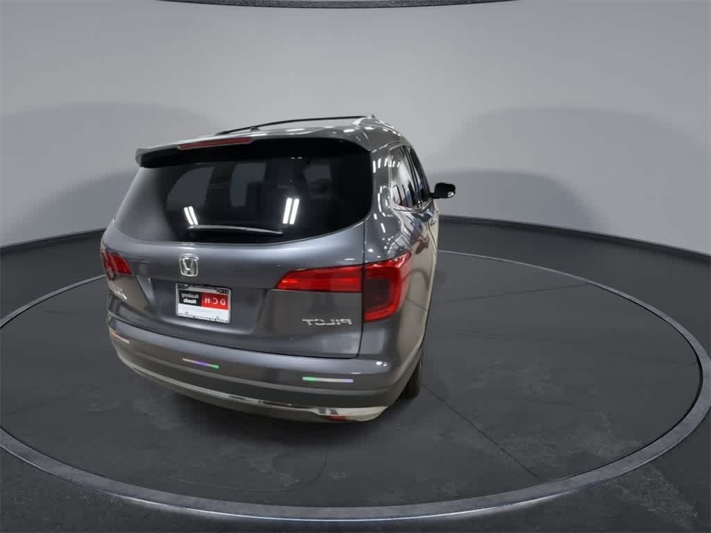 Thumbnail: 2018 Honda Pilot - 7