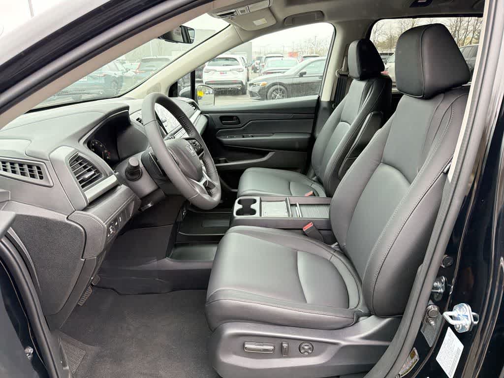 Thumbnail: 2026 Honda Odyssey - 11