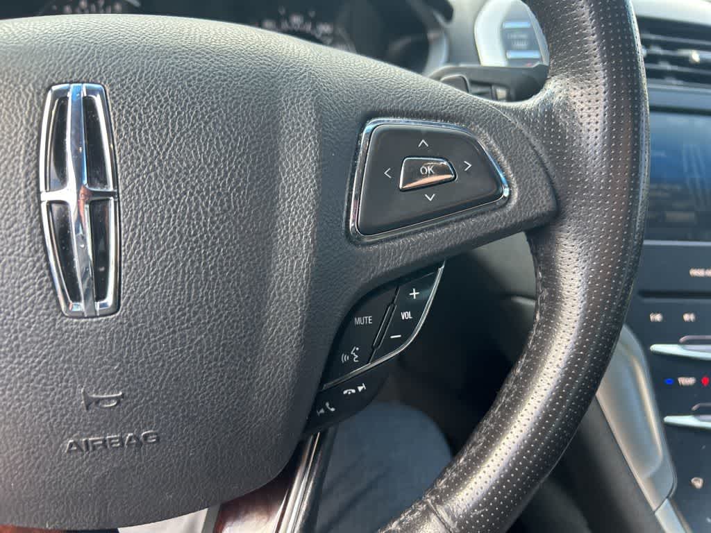 Thumbnail: 2014 Lincoln MKZ - 15