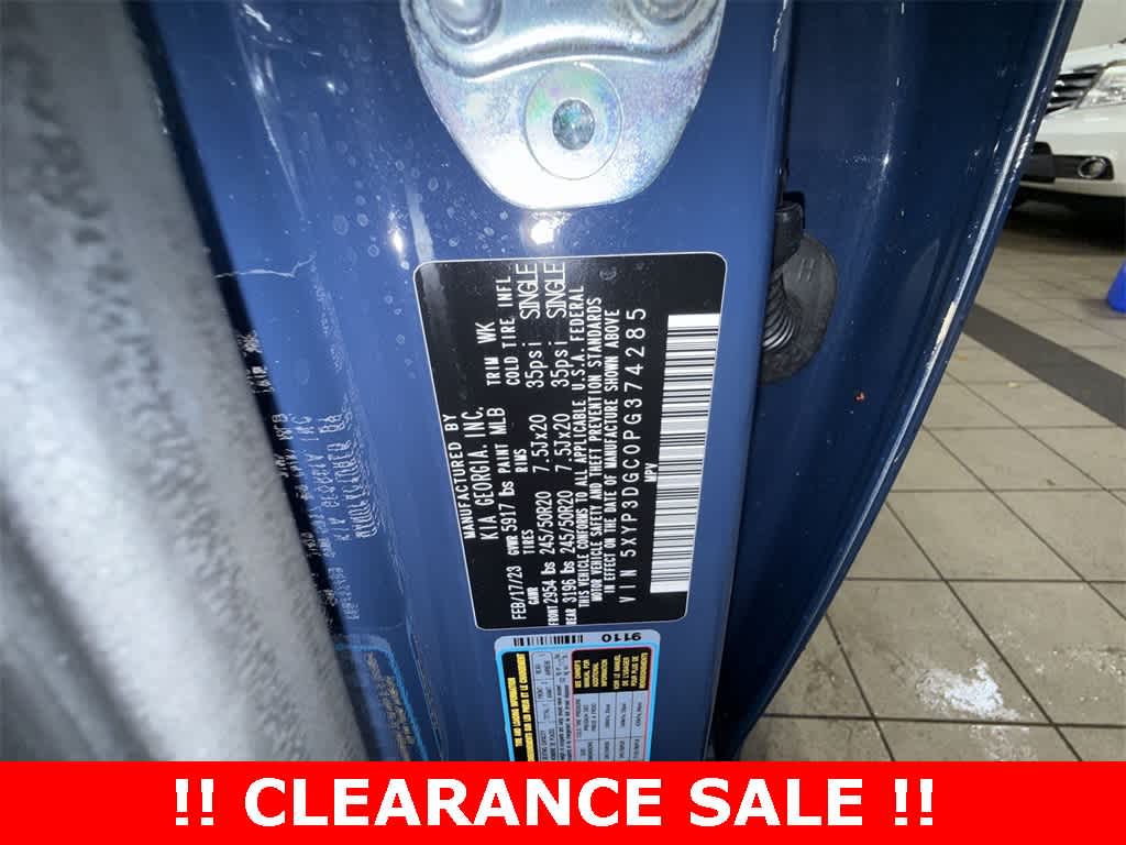 Thumbnail: 2023 Kia Telluride - 14