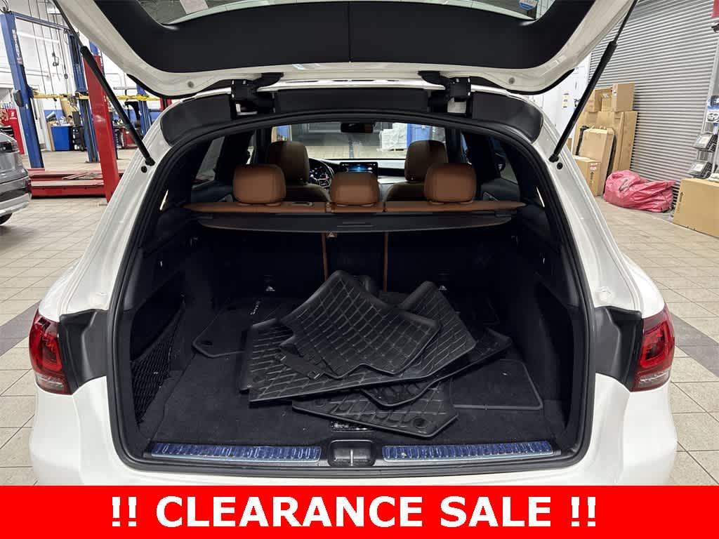 Thumbnail: 2022 Mercedes-Benz GLC - 11