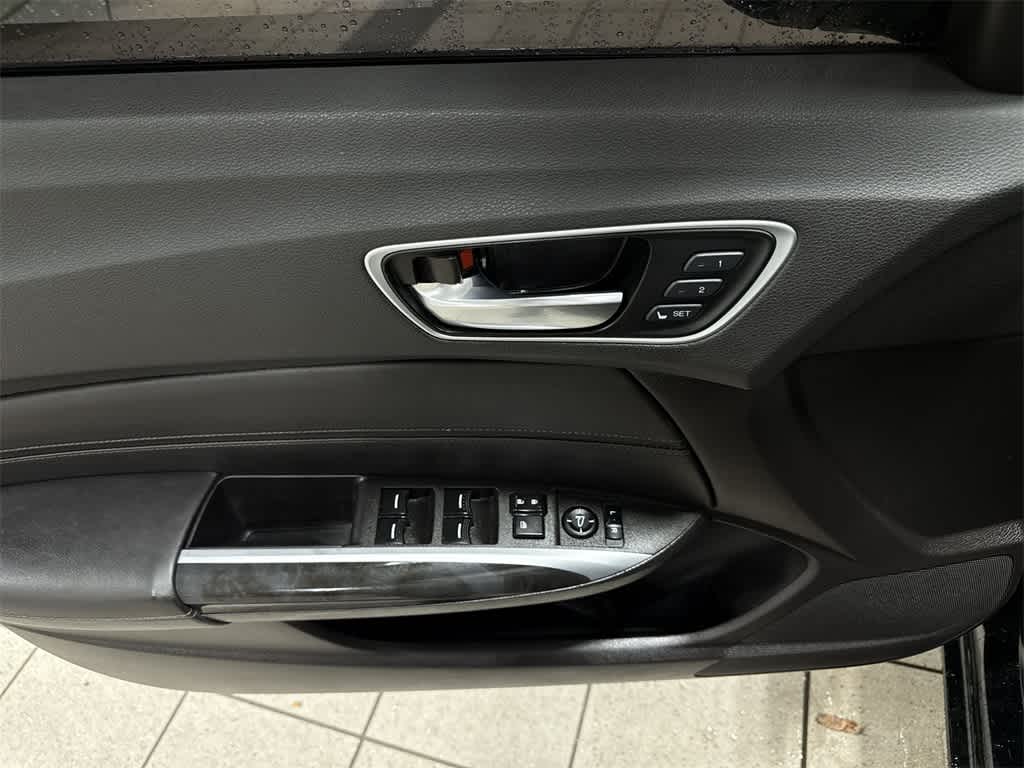 Thumbnail: 2019 Acura TLX - 22