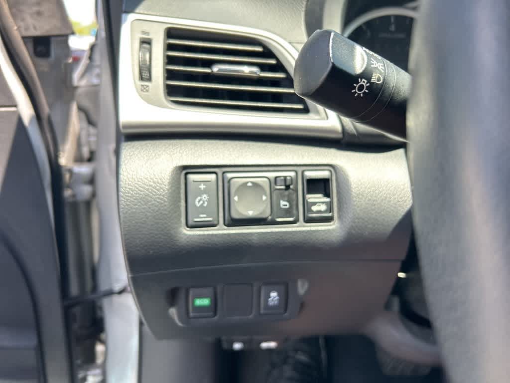 Thumbnail: 2019 Nissan Sentra - 20