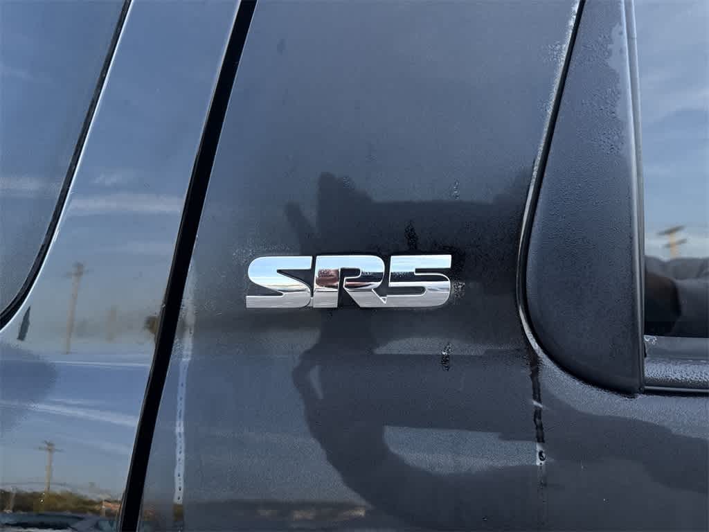 Thumbnail: 2017 Toyota Sequoia - 29