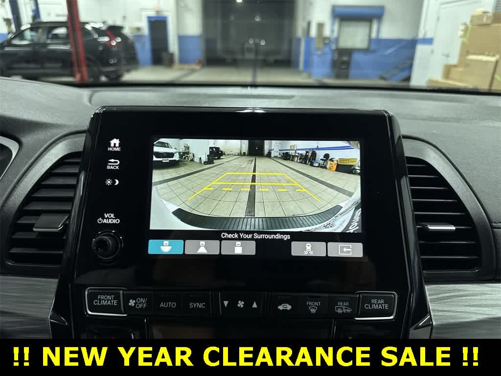 Thumbnail: 2023 Honda Odyssey - 27