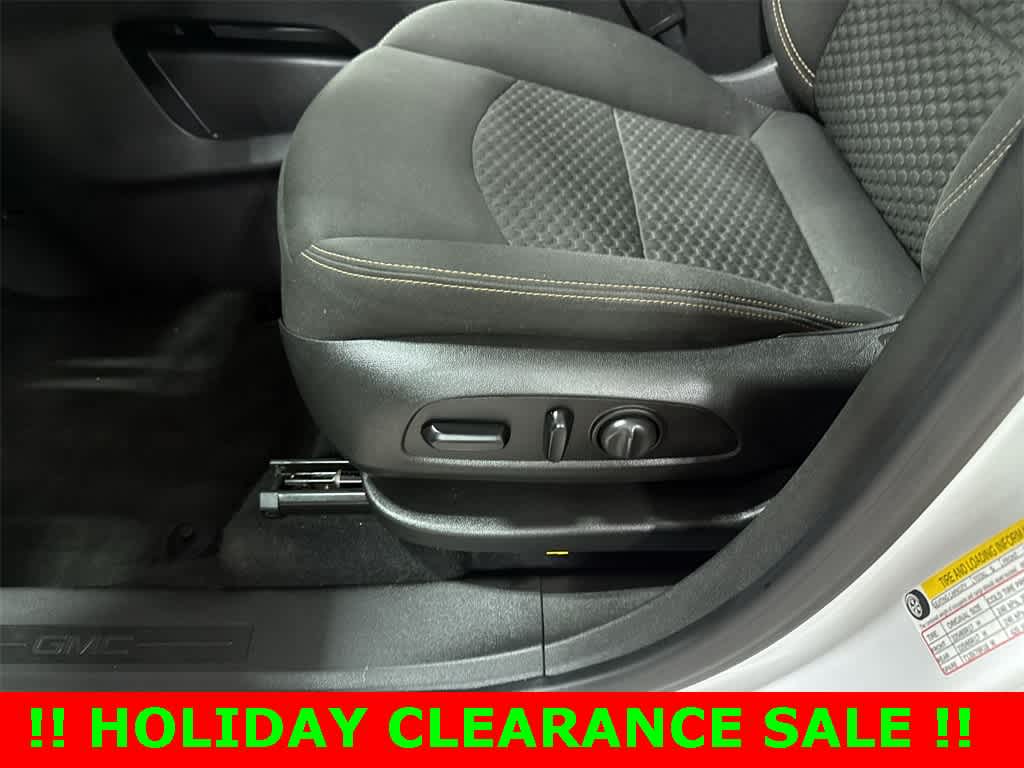 Thumbnail: 2020 GMC Terrain - 23