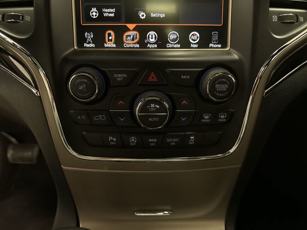 Thumbnail: 2016 Jeep Grand Cherokee - 22