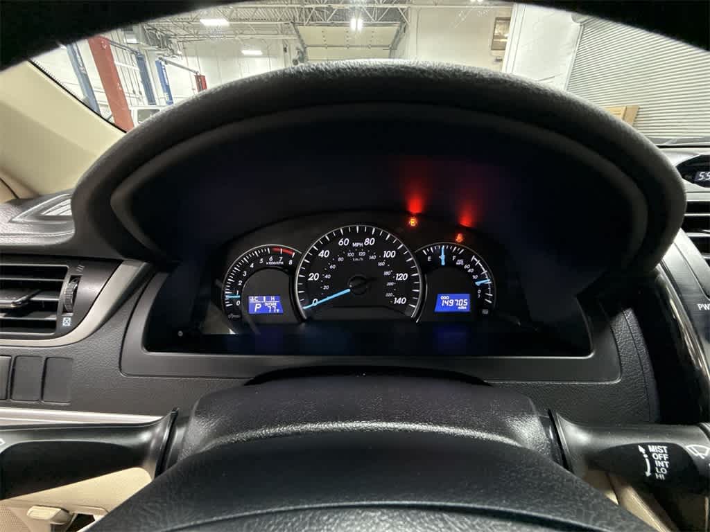 Thumbnail: 2014 Toyota Camry - 31