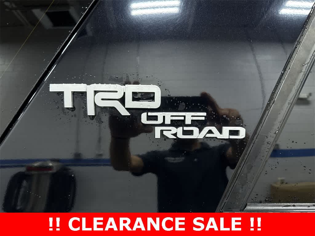 Thumbnail: 2019 Toyota 4Runner - 28