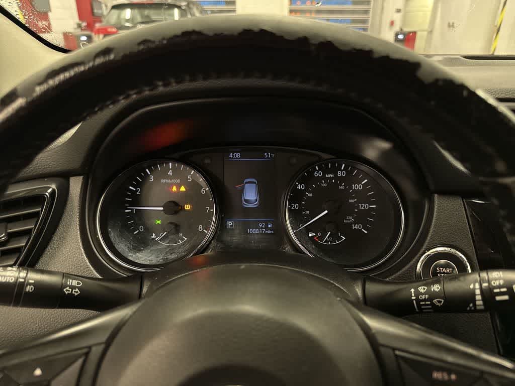 Thumbnail: 2020 Nissan Rogue Sport - 34