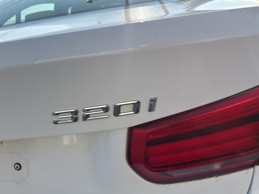 2017 BMW 3 Series 320i xDrive 7