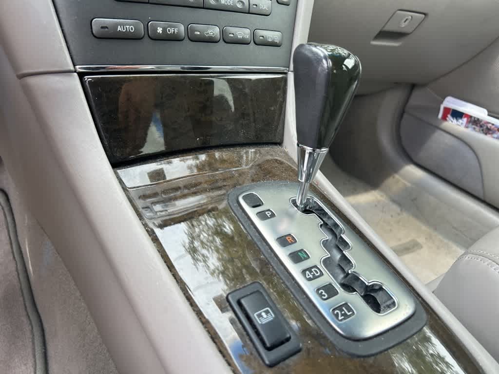 Thumbnail: 2004 Lexus ES - 8