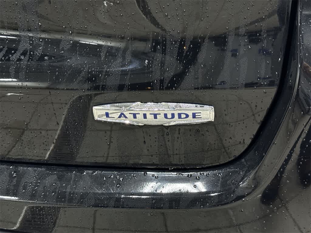 Thumbnail: 2020 Jeep Compass - 26