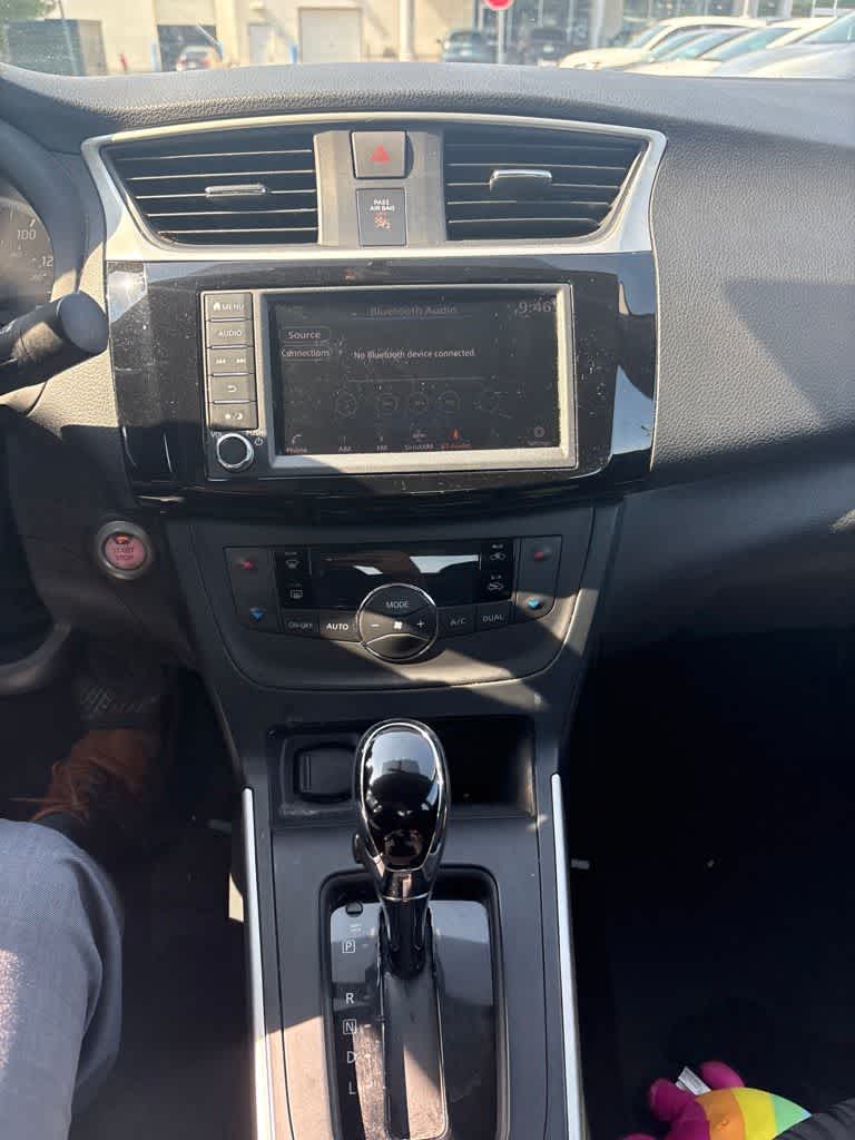 Thumbnail: 2019 Nissan Sentra - 13