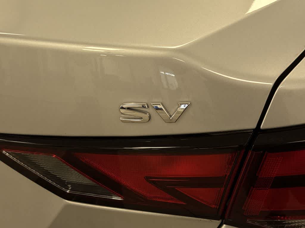 Thumbnail: 2021 Nissan Sentra - 25