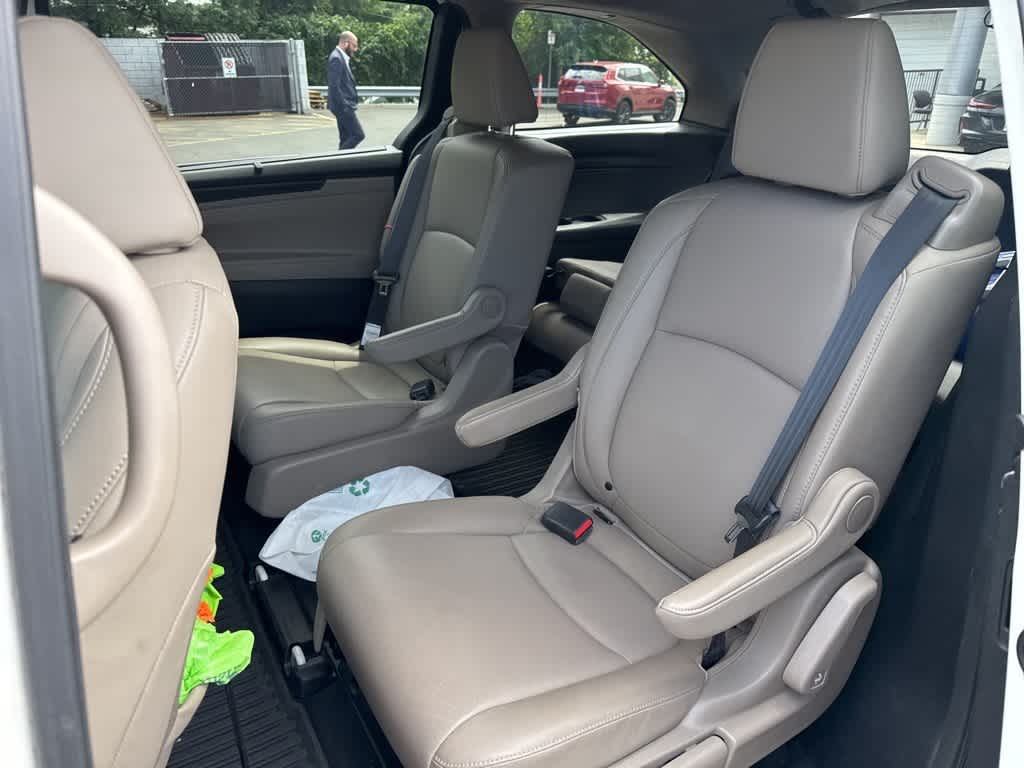 Thumbnail: 2019 Honda Odyssey - 15