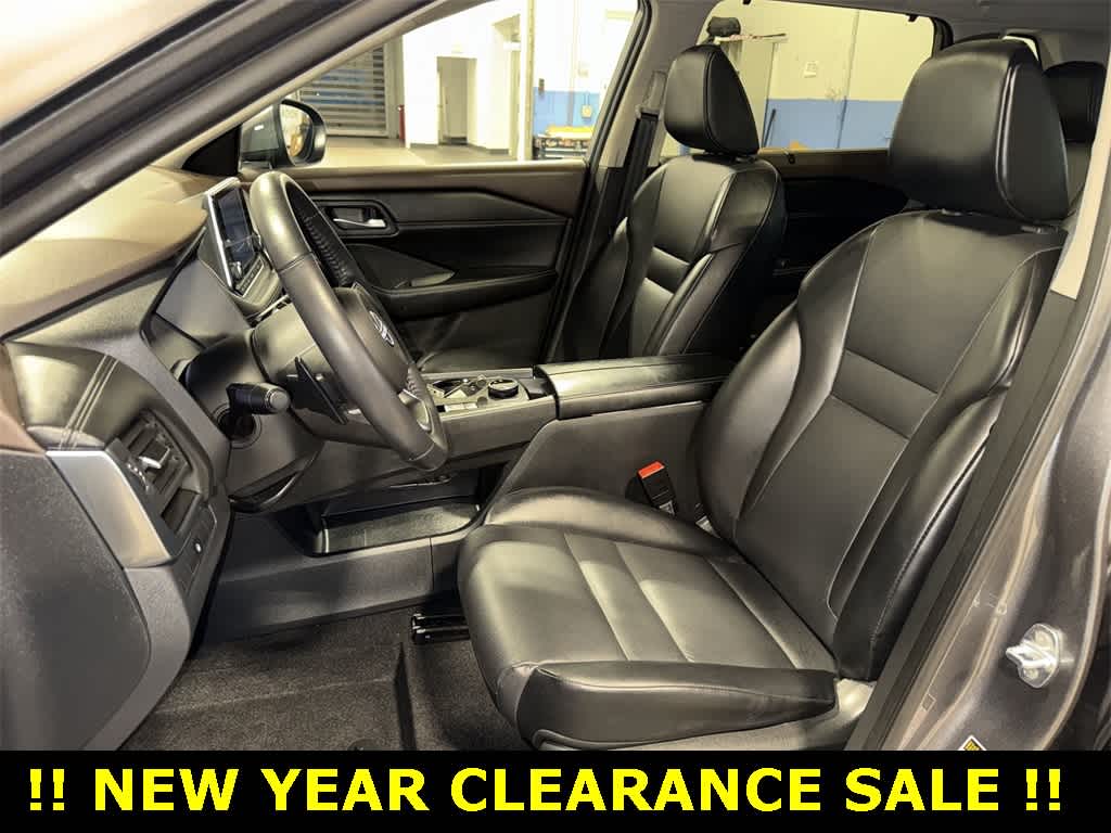 Thumbnail: 2023 Nissan Rogue - 15