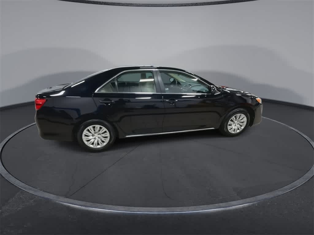 Thumbnail: 2014 Toyota Camry - 9
