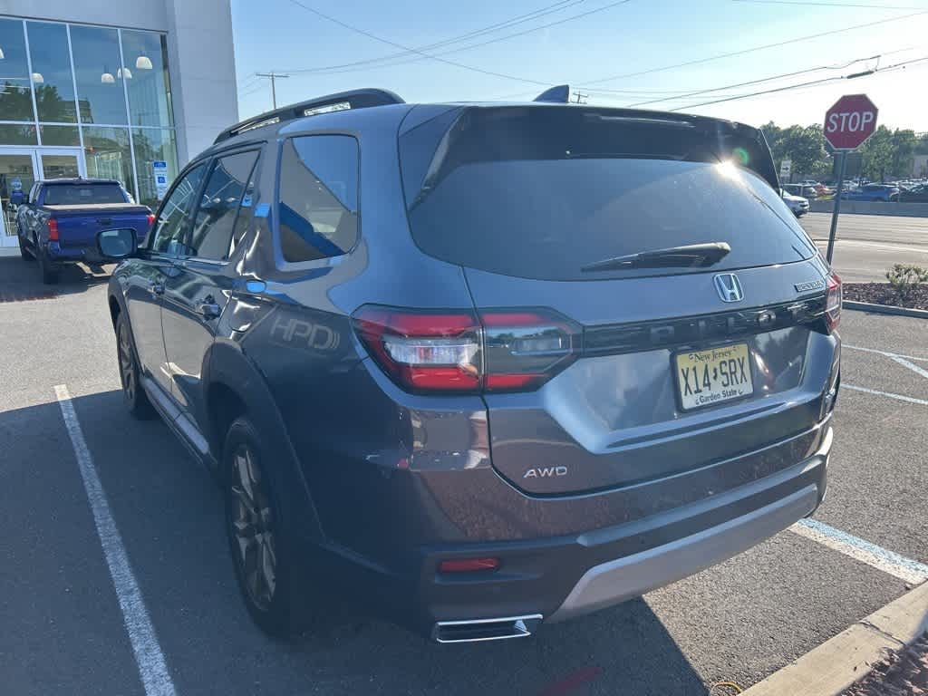 Thumbnail: 2023 Honda Pilot - 12