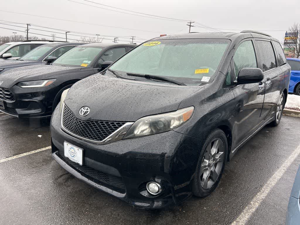 2014 Toyota Sienna SE -
                  Old Bridge Township, NJ