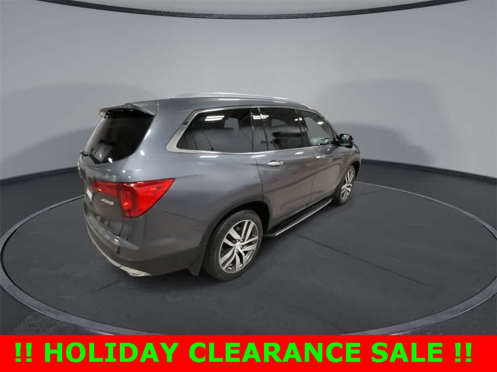 Thumbnail: 2016 Honda Pilot - 8