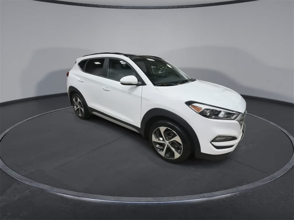 Thumbnail: 2018 Hyundai Tucson - 2