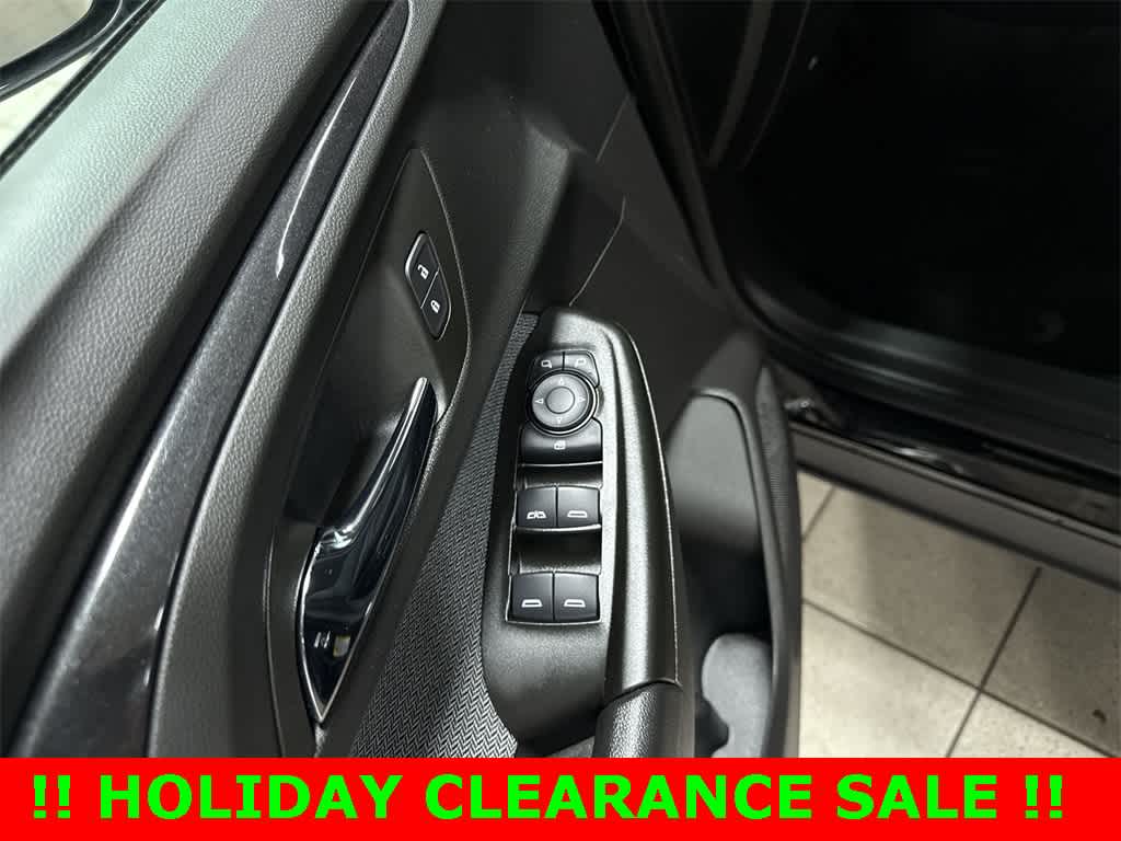 Thumbnail: 2023 Chevrolet TrailBlazer - 22