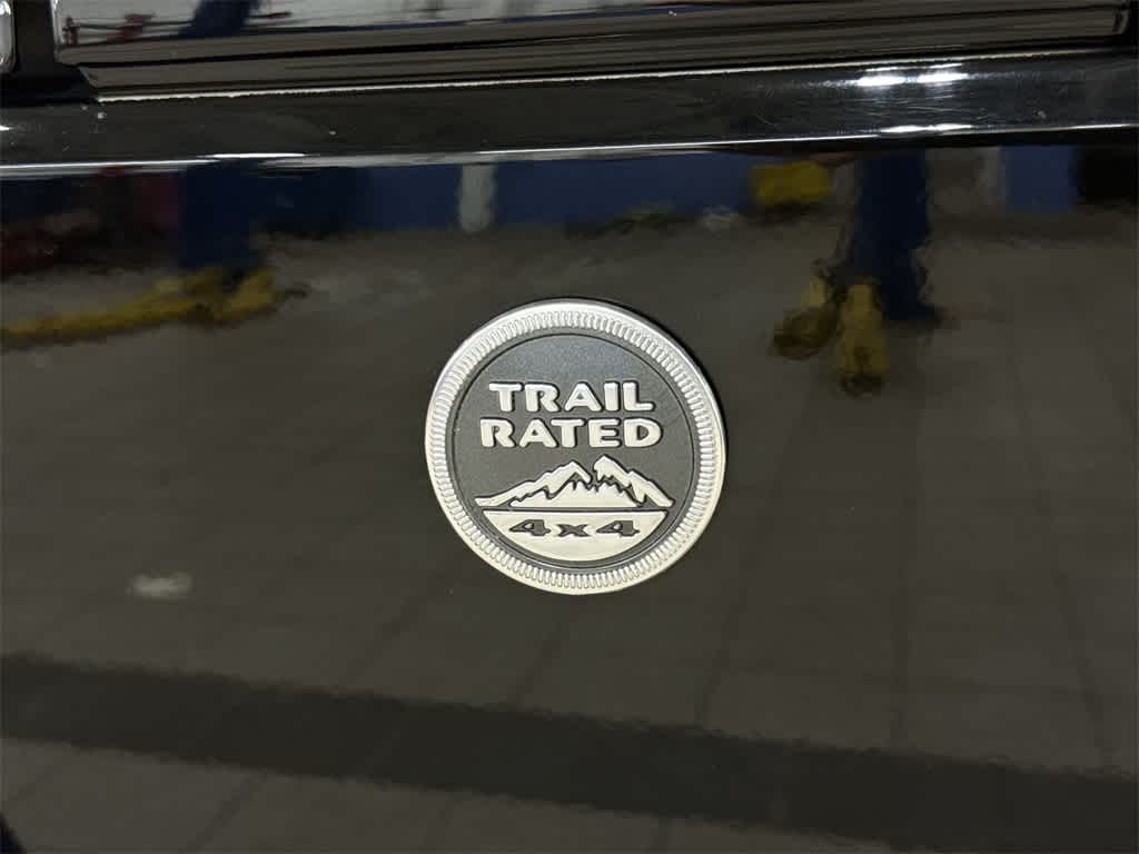 Thumbnail: 2016 Jeep Wrangler - 25