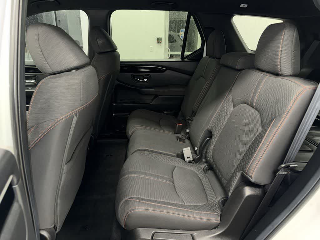 Thumbnail: 2025 Honda Pilot - 17