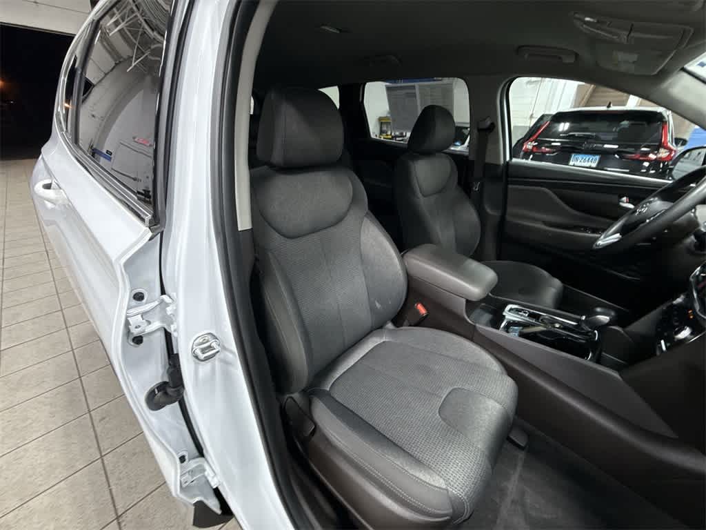 Thumbnail: 2020 Hyundai Santa Fe - 16