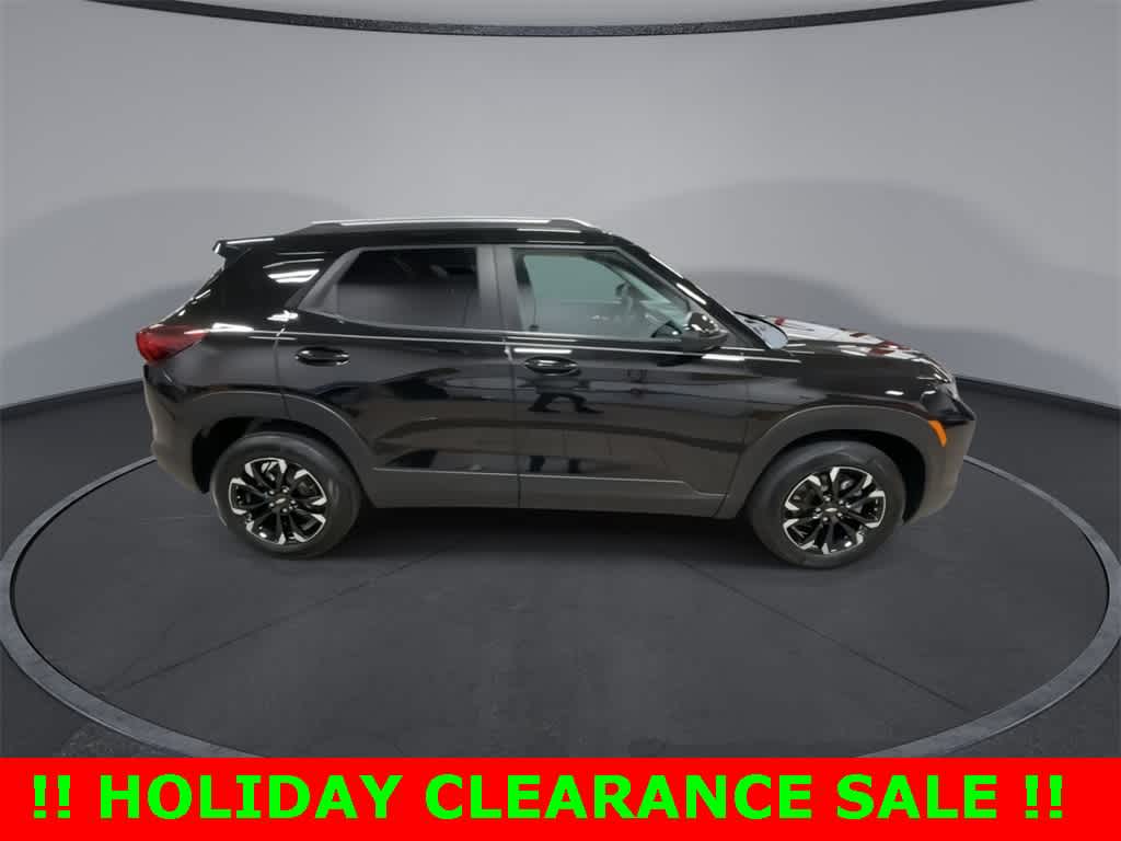 Thumbnail: 2023 Chevrolet TrailBlazer - 9