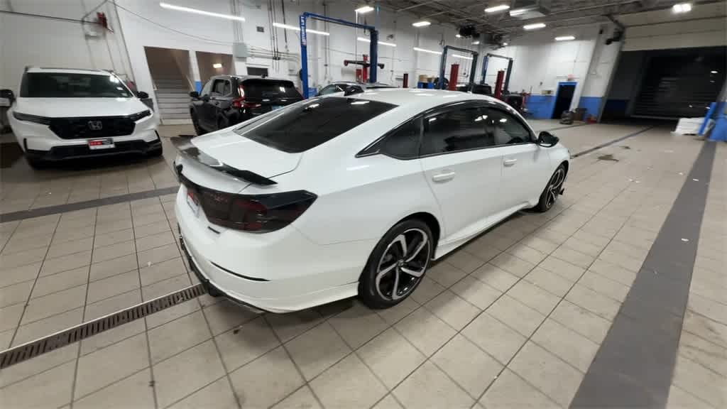 Thumbnail: 2022 Honda Accord - 8