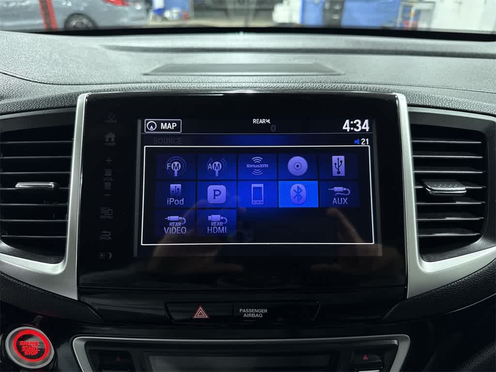 Thumbnail: 2018 Honda Pilot - 21