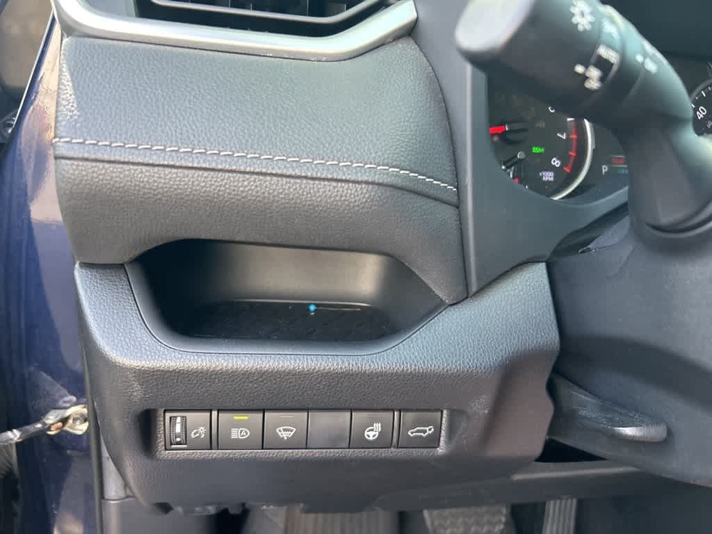 Thumbnail: 2021 Toyota RAV4 - 11