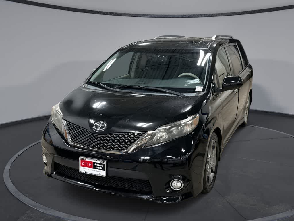 2014 Toyota Sienna SE -
                  Old Bridge Township, NJ