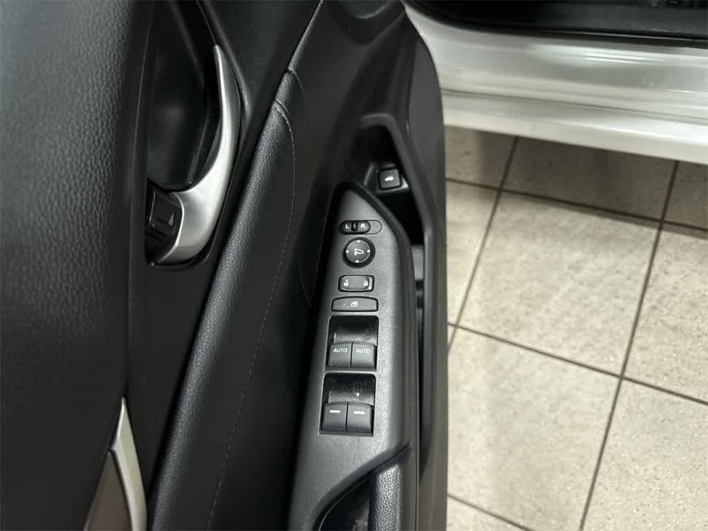 Thumbnail: 2019 Honda Civic - 21