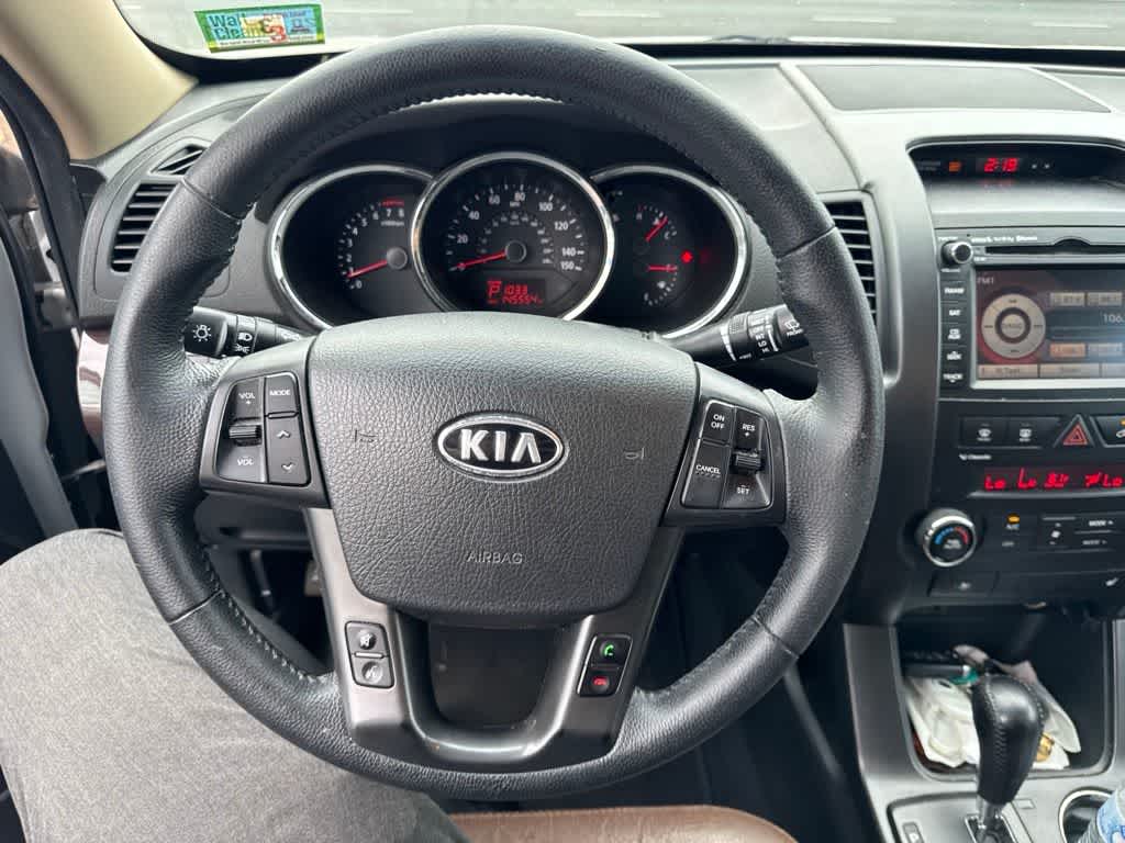 Thumbnail: 2012 Kia Sorento - 11
