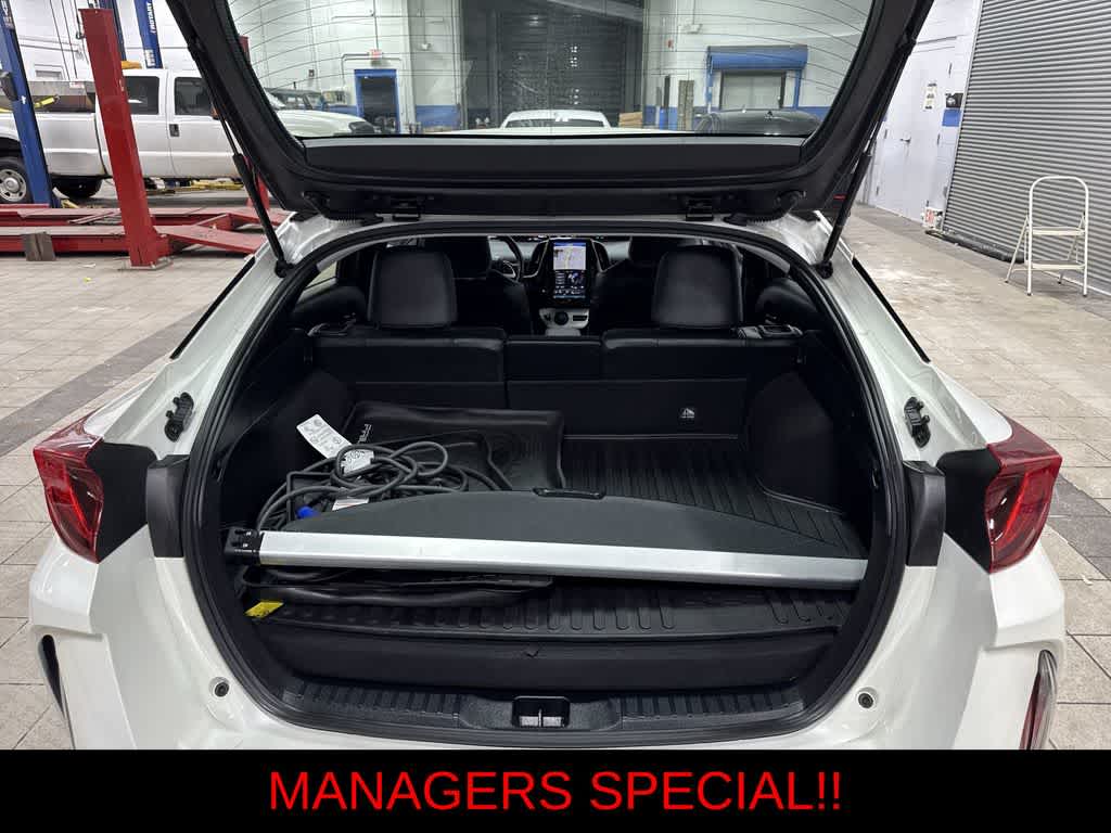 Thumbnail: 2018 Toyota Prius Prime - 11