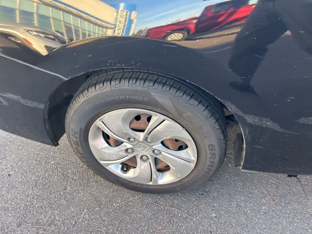 Thumbnail: 2013 Honda Civic - 5