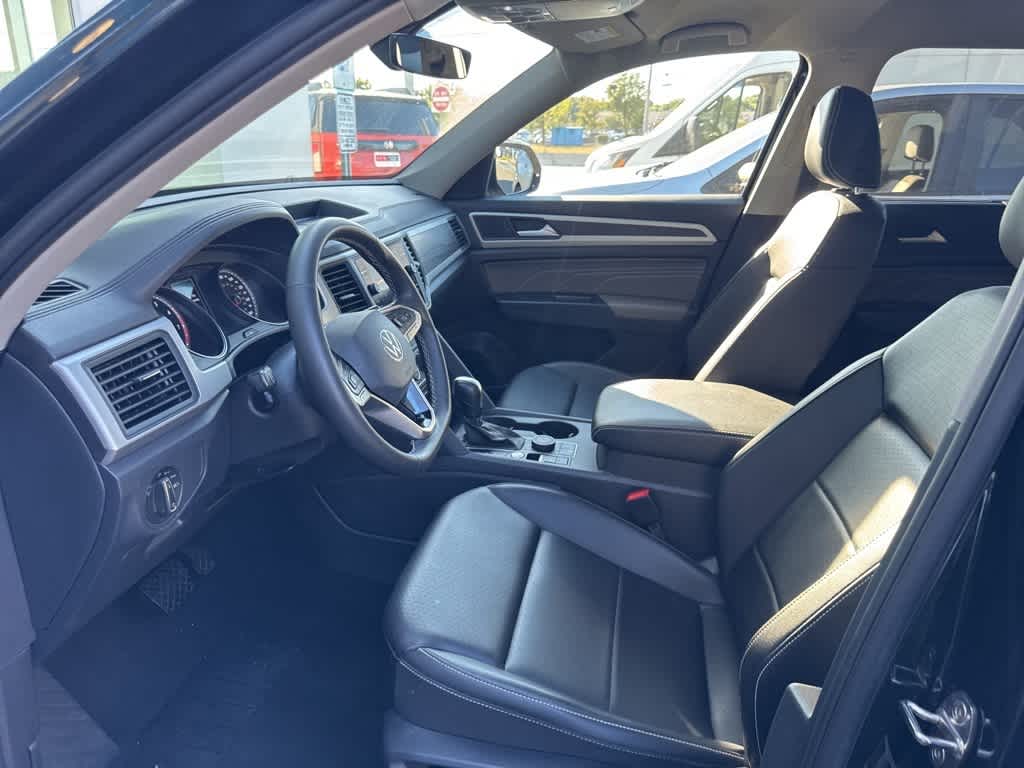 Thumbnail: 2021 Volkswagen Atlas - 8