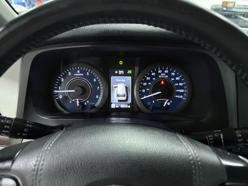 Thumbnail: 2020 Toyota Sienna - 35