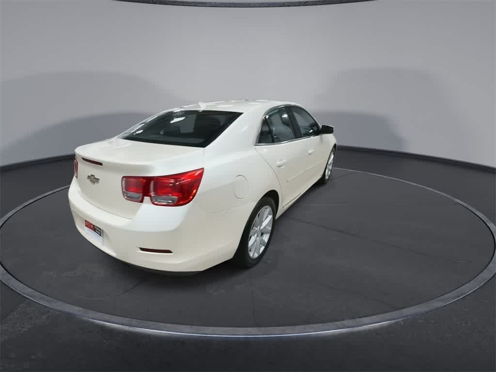 Thumbnail: 2013 Chevrolet Malibu - 8