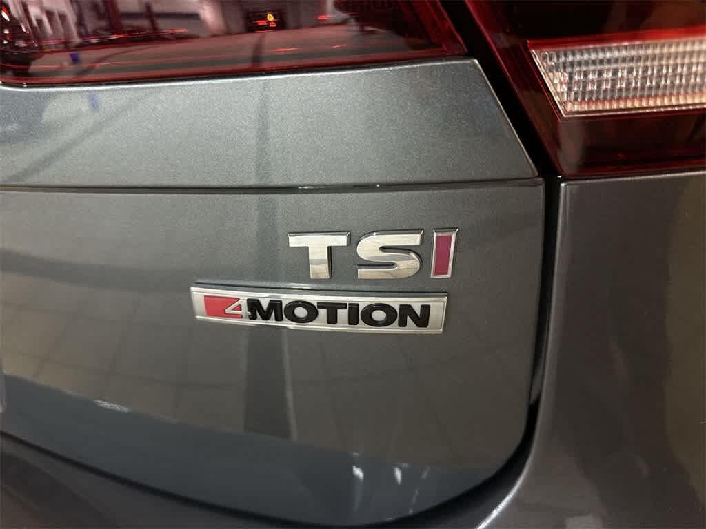 Thumbnail: 2018 Volkswagen Tiguan - 25