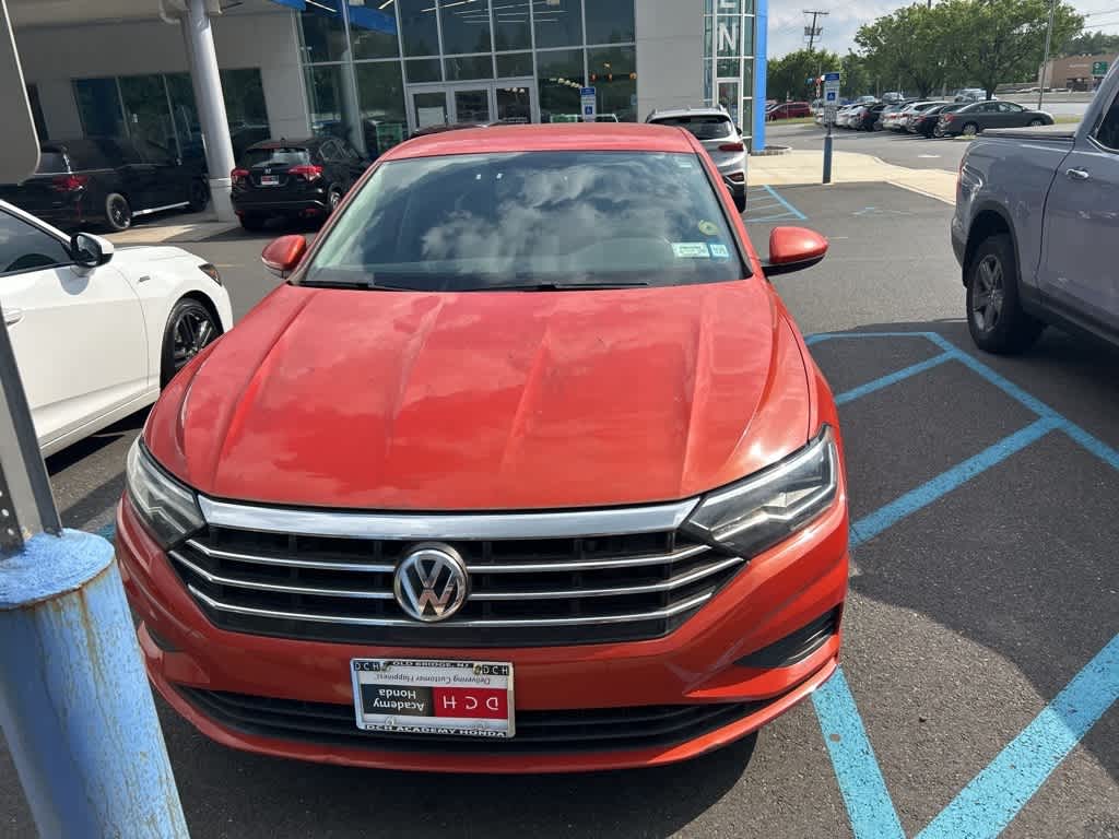 Thumbnail: 2019 Volkswagen Jetta - 2