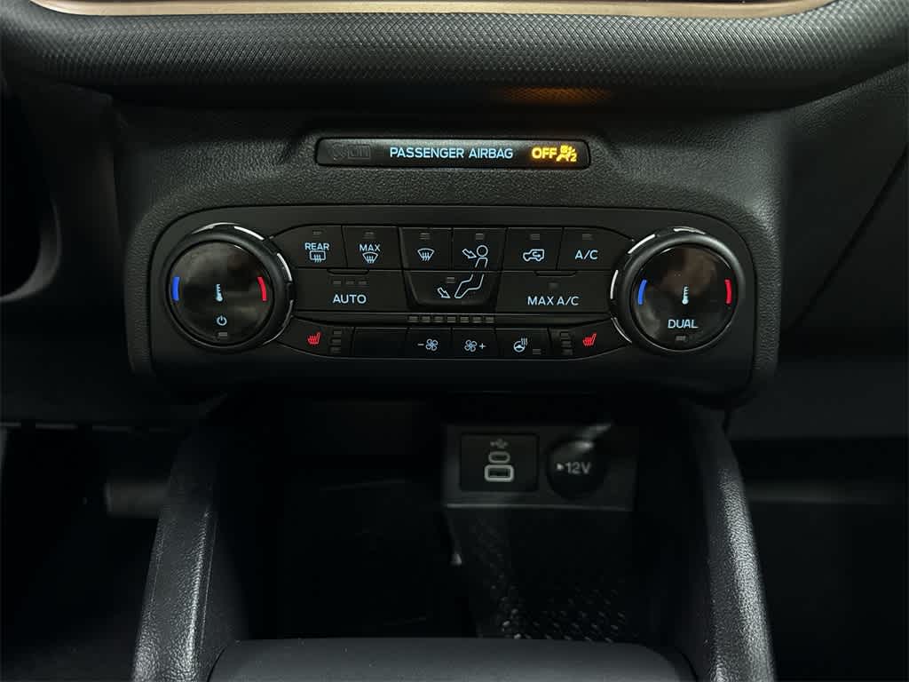 Thumbnail: 2023 Ford Bronco Sport - 22