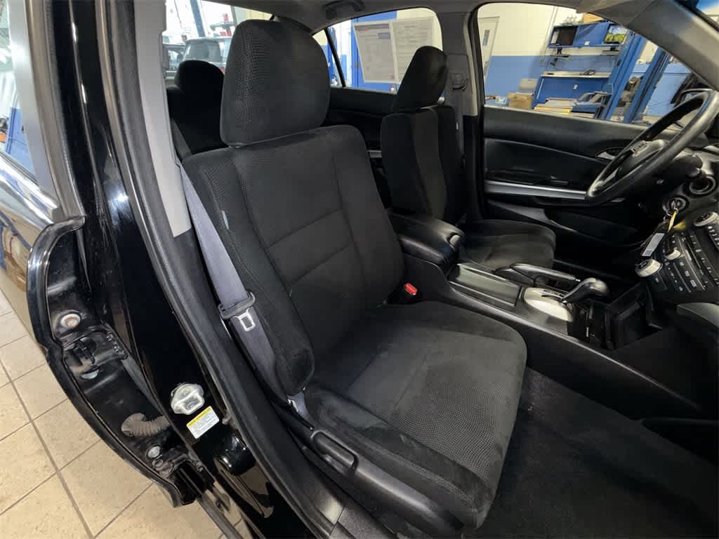 Thumbnail: 2009 Honda Accord - 16