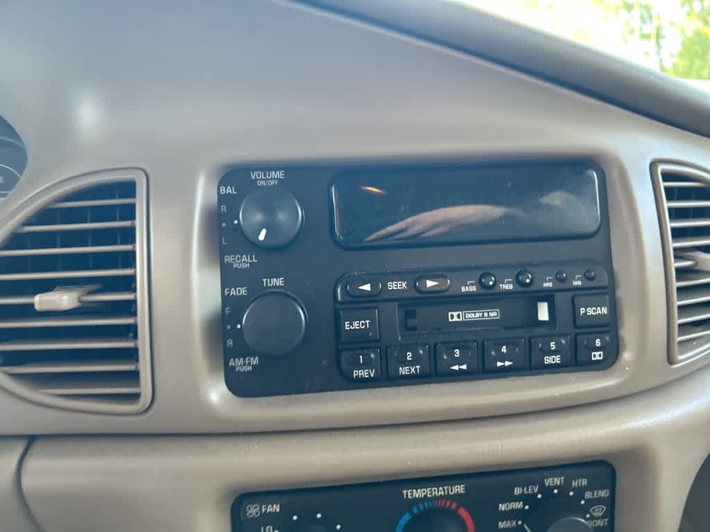 Thumbnail: 1999 Buick Century - 21